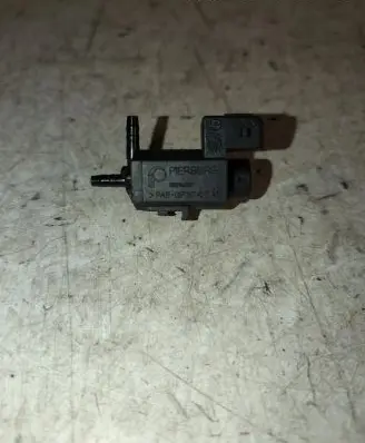 BMW 5 E60 E61 Turbo solenoid valve 7810831