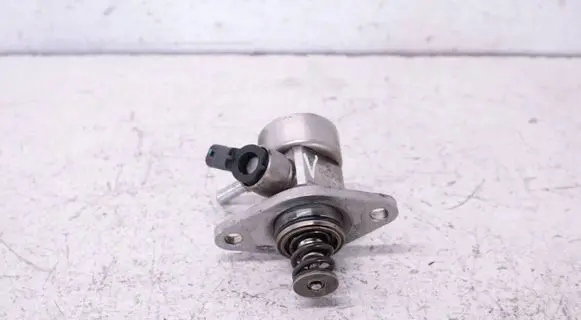 Peugeot 308 Fuel injection high pressure pump 9807550080 28377613
