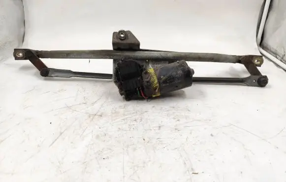 Audi A4 S4 B5 8D Front wiper linkage and motor 8D1955023 3397020390 8D1955113