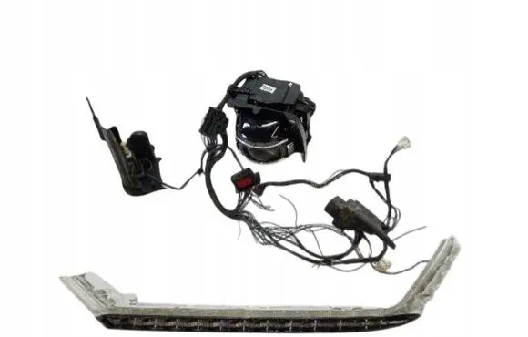 Volkswagen PASSAT B8 Headlight/headlamp 