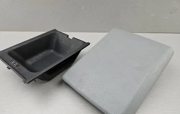 BMW 5 E39 Armrest 8196937 51168196937 8196967