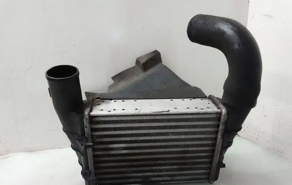 Audi A4 S4 B5 8D Intercooler radiator 058145805