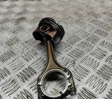 Volkswagen Golf VIII Piston 05E107065G 04E198401AE