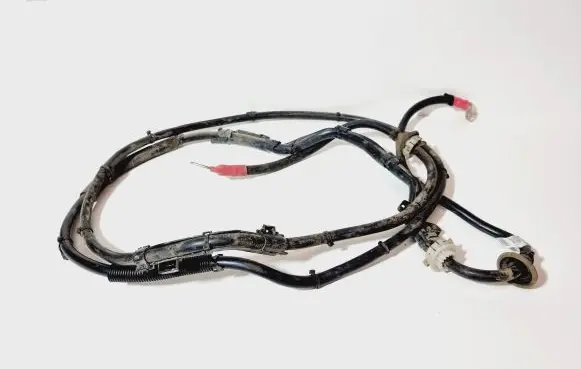 Audi A5 8T 8F Positive cable (battery) 8K1971225G 8K1971225