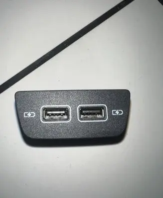 Volkswagen Polo VI USB socket connector 2G0035954