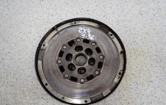 Suzuki SX4 Dual mass flywheel 55354215