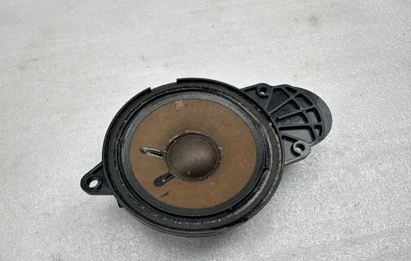 Audi A8 S8 D4 4H Front door speaker 4H0035402