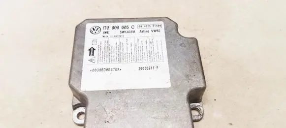 Volkswagen Touran I Airbag control unit/module 1T0909605C 5WK43518