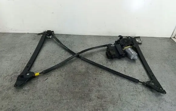 Volkswagen Sharan Rear door window regulator with motor 