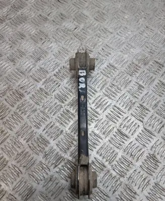 Rear control arm