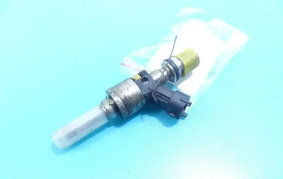 Porsche Cayenne (92A) Fuel injector 94811012882 IMPRK1070340