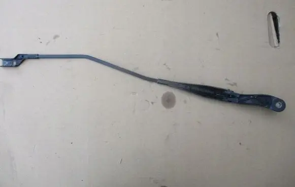 Opel Combo D Front wiper blade arm 51868148