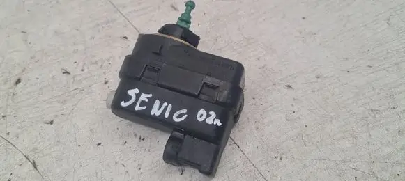 Renault Scenic I Headlight level adjustment motor R770084014116 7700840141