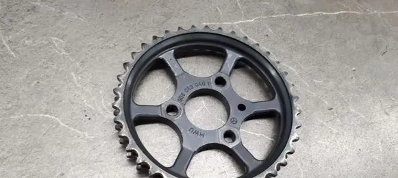 Mercedes-Benz Vito Viano W638 Timing chain sprocket r6060511303