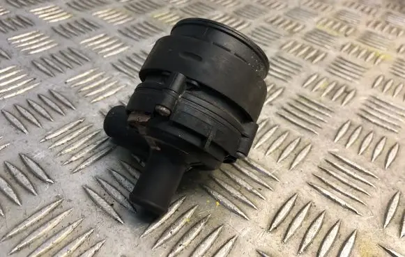 Mercedes-Benz E W211 Electric auxiliary coolant/water pump 2118350264