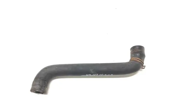 Mercedes-Benz Vito Viano W639 Engine coolant pipe/hose A6395014382