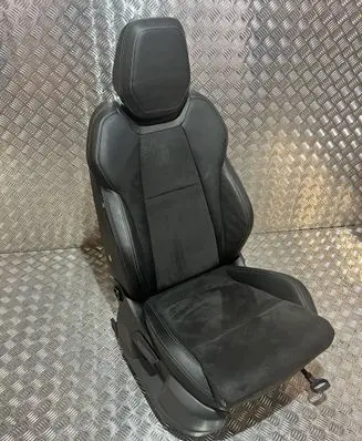 Skoda Karoq Front passenger seat VW26154