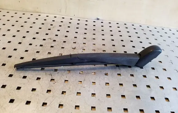 Toyota Verso Rear wiper blade arm 10354