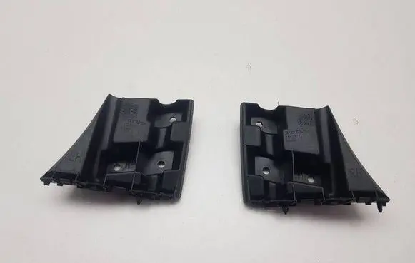 Volvo V40 Front bumper mounting bracket 31425111 31425110