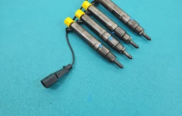 Seat Leon (1M) Fuel injector 038130202E IMPRK1564984