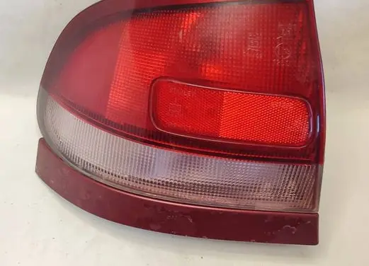 Mazda 626 Rear/tail lights 043-1392L