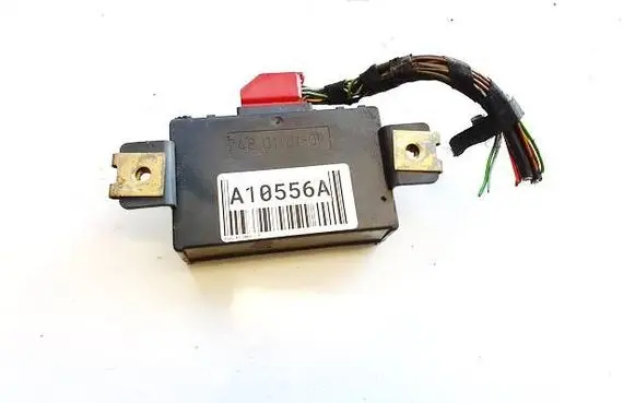 Audi A3 S3 8L Alarm control unit/module 4b0951173 748.01.01.-01