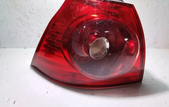 Volkswagen Golf V Rear/tail lights 1K6945095E
