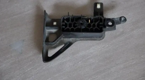 Porsche Cayenne (92A) Jacking socket point 7P5802829A