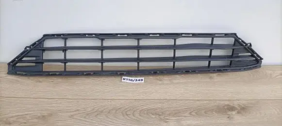 Volvo XC60 Front bumper lower grill 31425175
