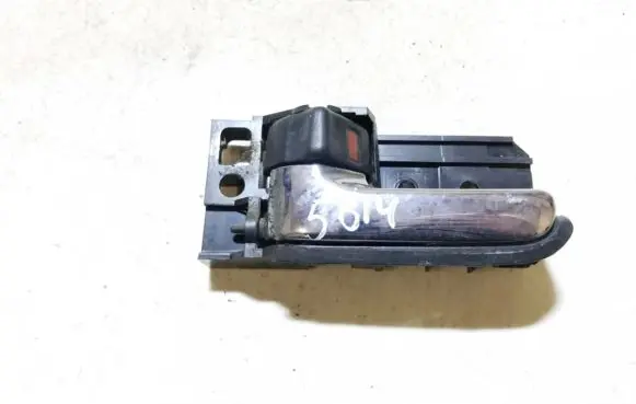 Toyota Corolla E120 E130 Front door interior handle 50594a1