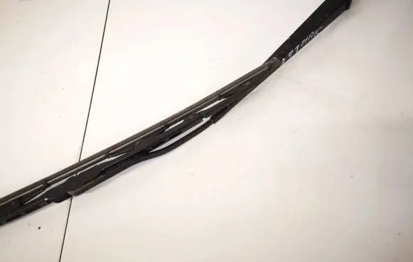 Skoda Fabia Mk1 (6Y) Front wiper blade arm 6y1955409