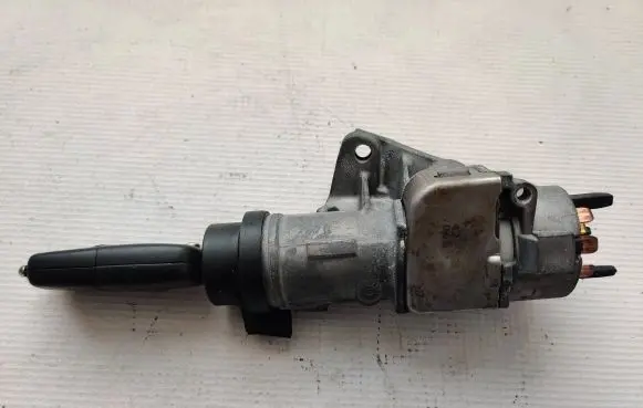 Volkswagen Transporter - Caravelle T5 Ignition lock 4B0905851