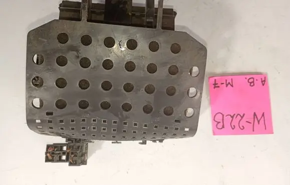 Ford Fiesta Fuse module YS6T14K150AB 65GF70002
