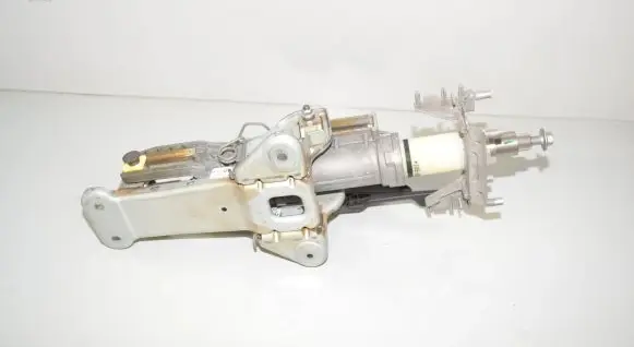 Steering wheel axle set