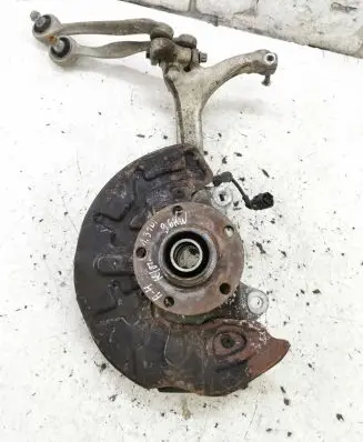 Audi A4 S4 B6 8E 8H Front wheel hub