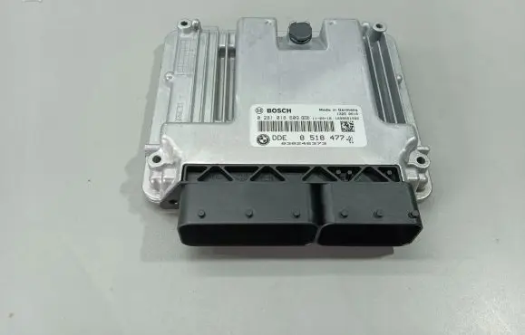 BMW 5 F10 F11 Engine control unit/module 8518477