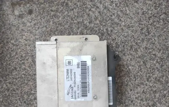 Jaguar XJ X300 Gearbox control unit/module LTE240AA 16242999