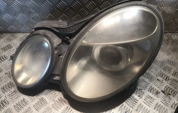 Mercedes-Benz E W211 Headlight/headlamp 2118200161 A2118200161