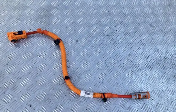 Volvo C40 High voltage cable 32266023