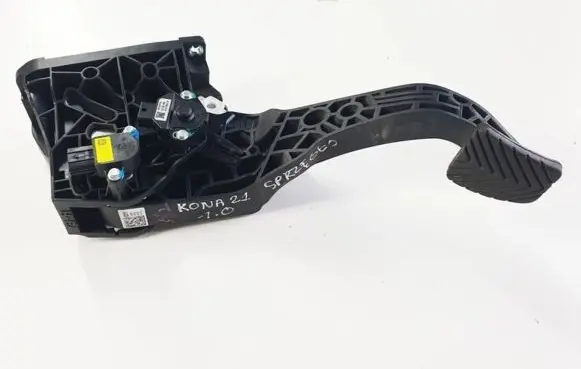 Clutch pedal
