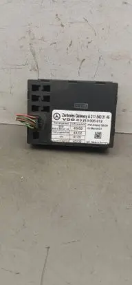 Mercedes-Benz E W211 Door central lock control unit/module A2115403145