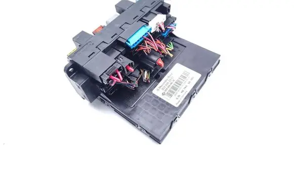 Mercedes-Benz C W203 Fuse module 2035452901 5DK00848542