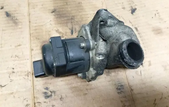 Ford Fiesta EGR valve V29006980 129700260