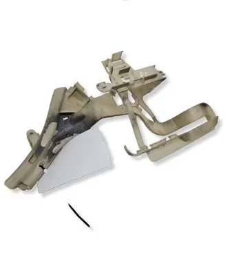 Volkswagen PASSAT CC Front door lock 3C8837868A