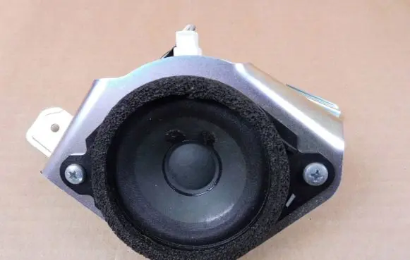 Mazda CX-7 Front door speaker EG246696X