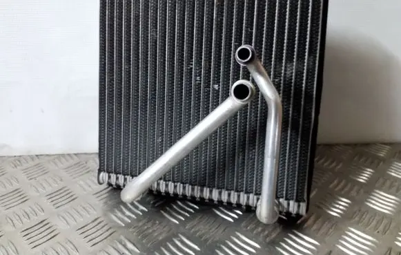 Air conditioning (A/C) radiator (interior)