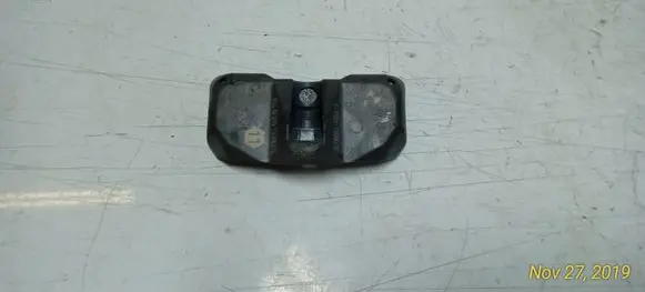 BMW X5 E70 Tire pressure sensor 678184702