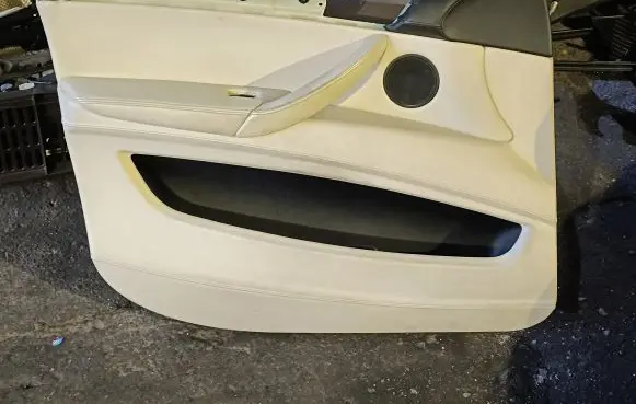 BMW X5 E70 Front door card panel trim 773201