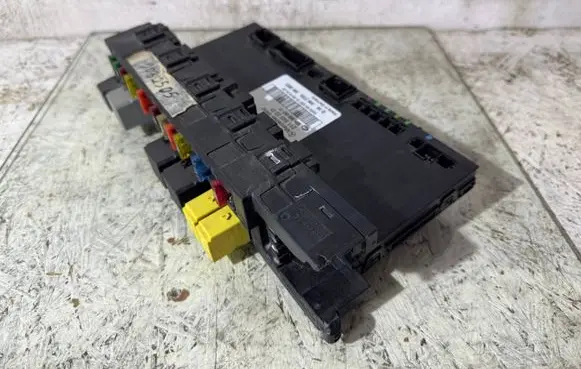 Mercedes-Benz E W211 Comfort/convenience module 2115453301 5DK00804711