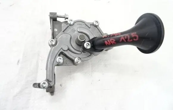 Peugeot 208 I Oil pump 9808231280
